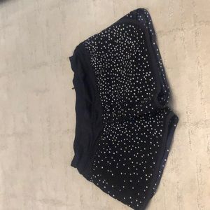 Lululemon 4inch short